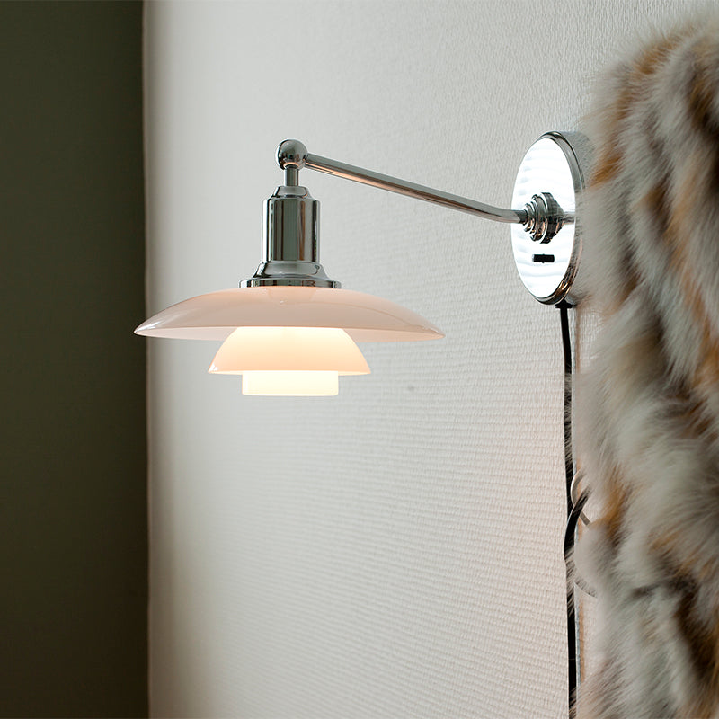 Louis Poulsen PH 2/1 Wall Light