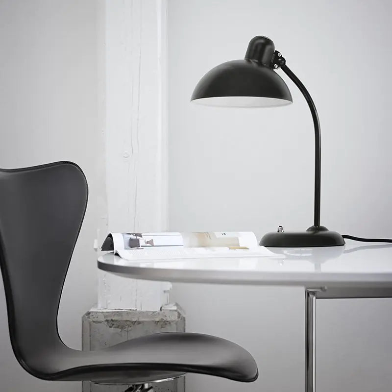 Kaiser idell Table Lamp 6556-T